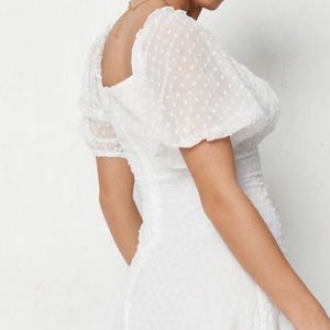 MISSGUIDED - dobby milkmaid skater dress WHITE
